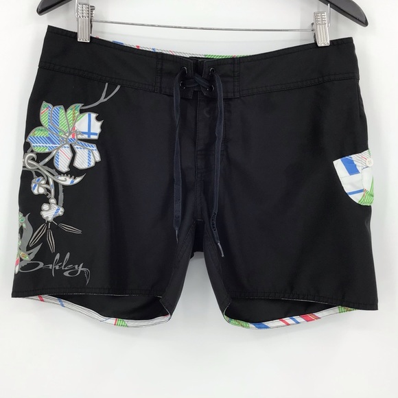 Oakley Black Shorts with Floral Logo design, 8 - Picture 3 of 15